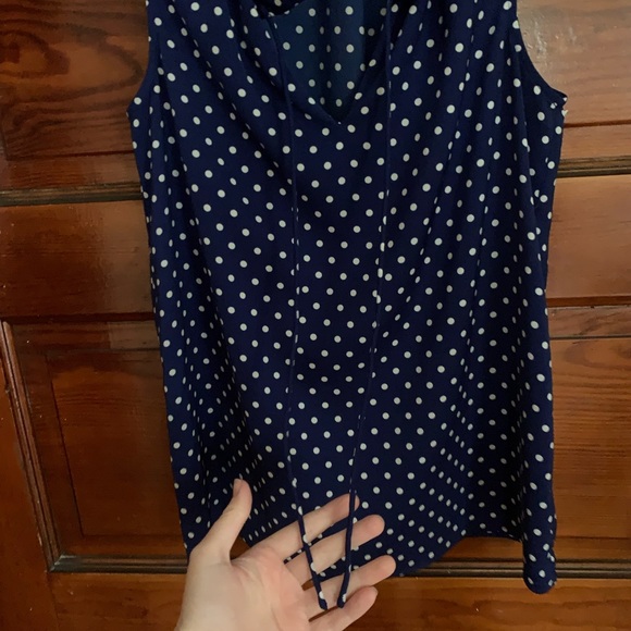 j crew | polka dot sleeveless shirt - Picture 4 of 9